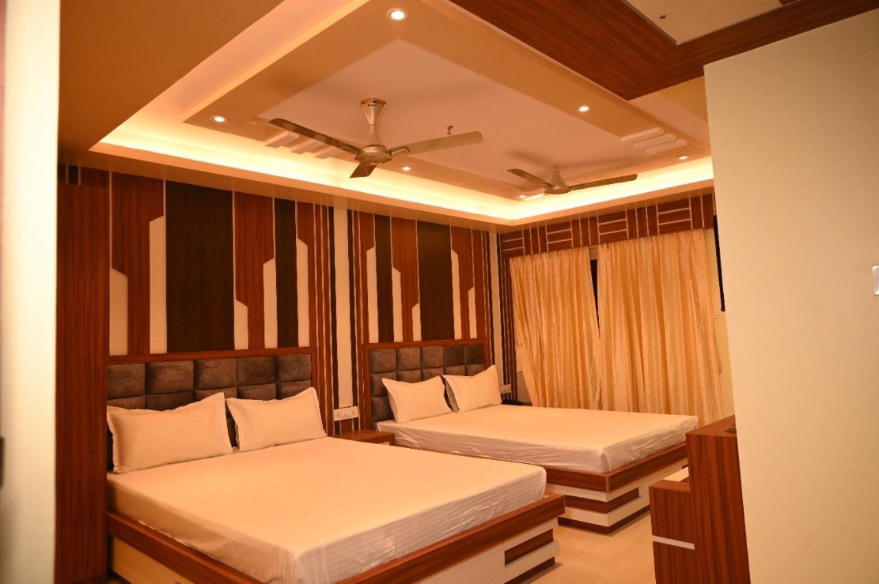 Hotel Mannat International Дігха Екстер'єр фото